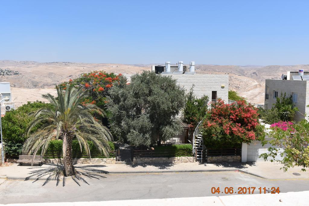 Nof Canaan Hotel Kfar Adumim ภายนอก รูปภาพ